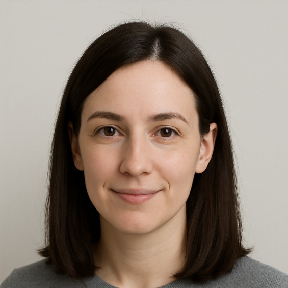 Elina Hart